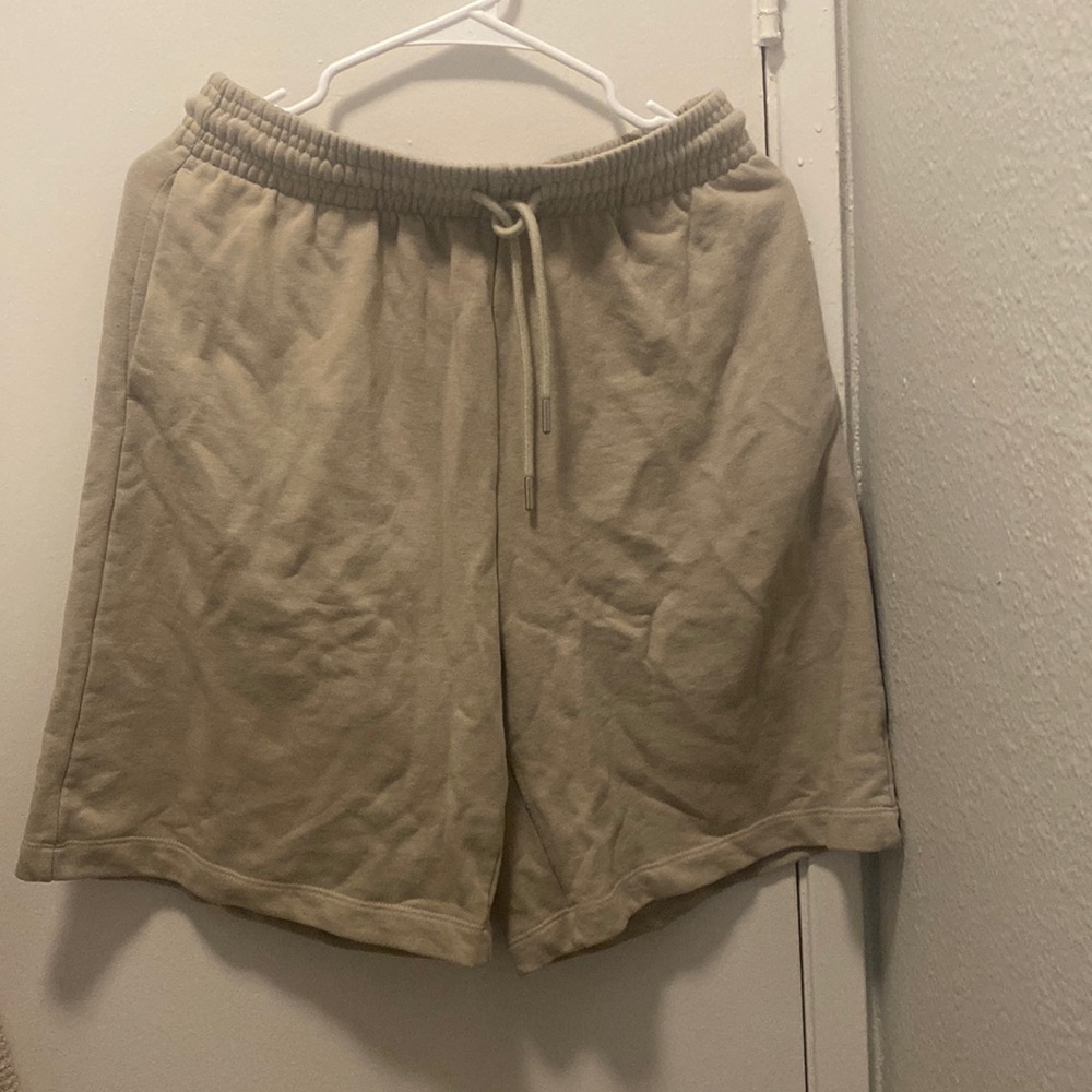 H&M basics, long shorts